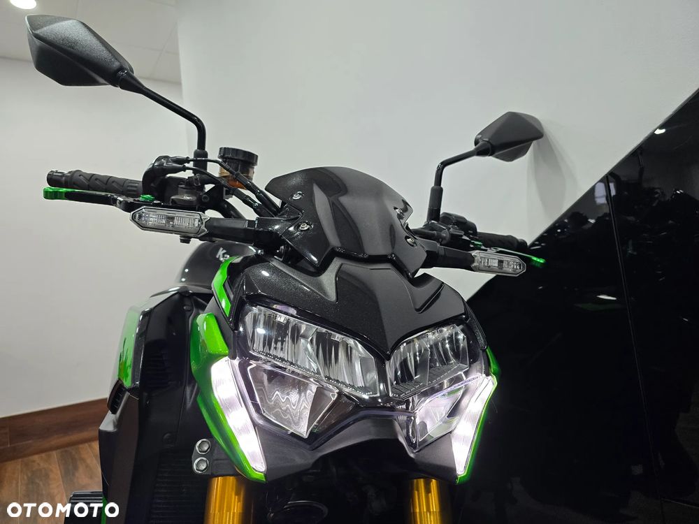 Kawasaki Z - 8