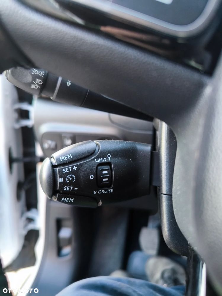 Citroën C3 1.2 PureTech GPF Feel - 8