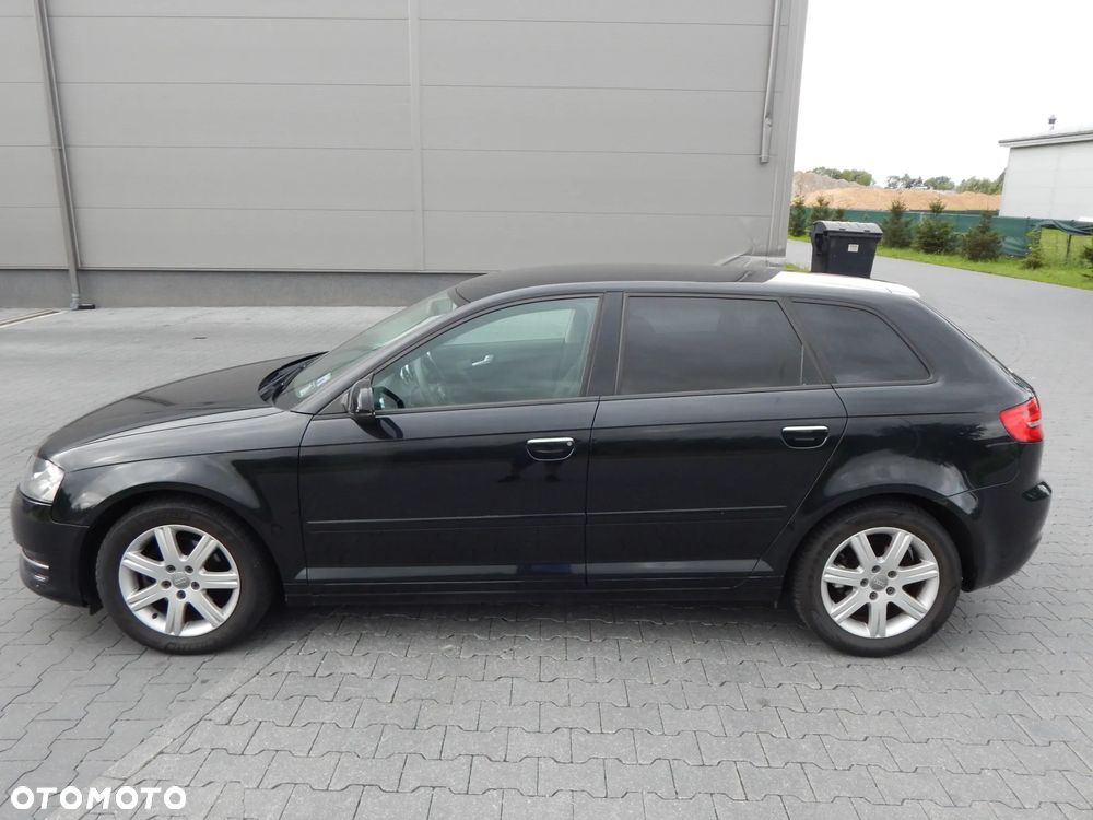 Audi A3 Sportback 1.6 TDI Attraction - 6