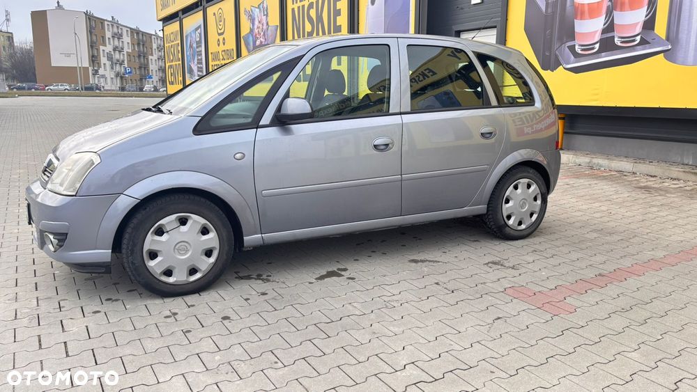 Opel Meriva 1.6 16V Cosmo - 4