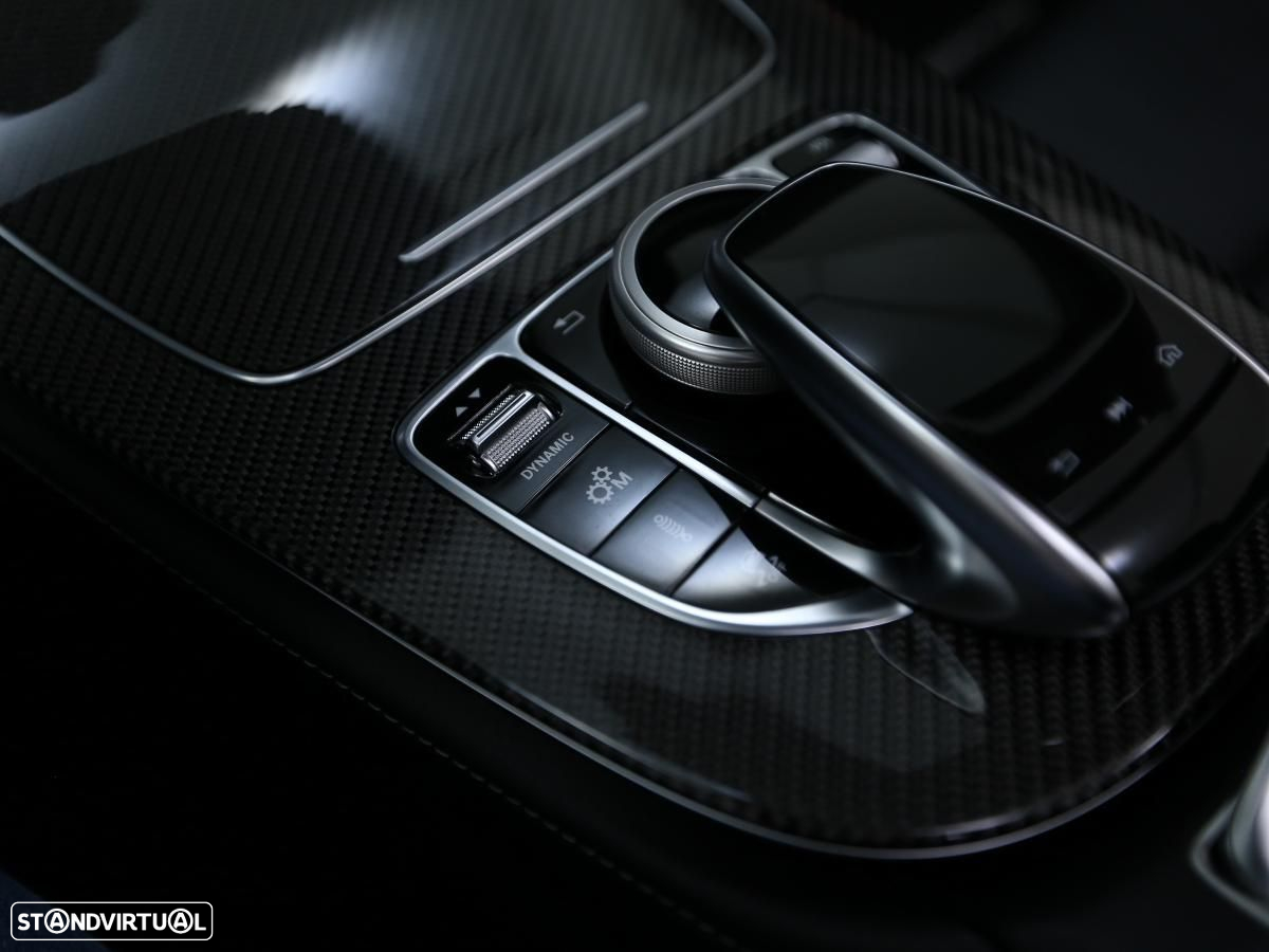 Mercedes-Benz E 53 AMG 4Matic+ - 23