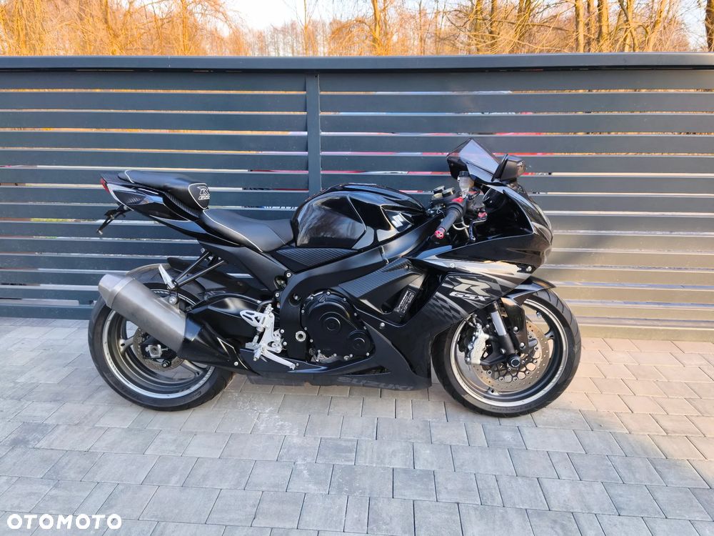 Suzuki GSX-R - 12