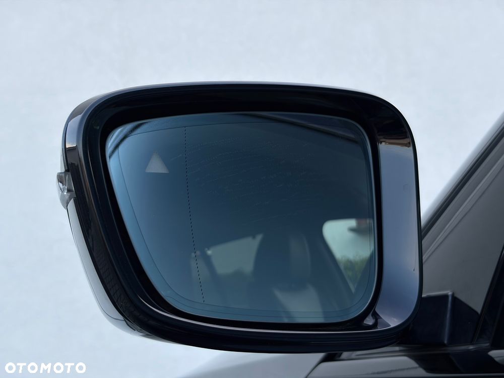 BMW Seria 3 320d Edition M Sport Shadow - 36