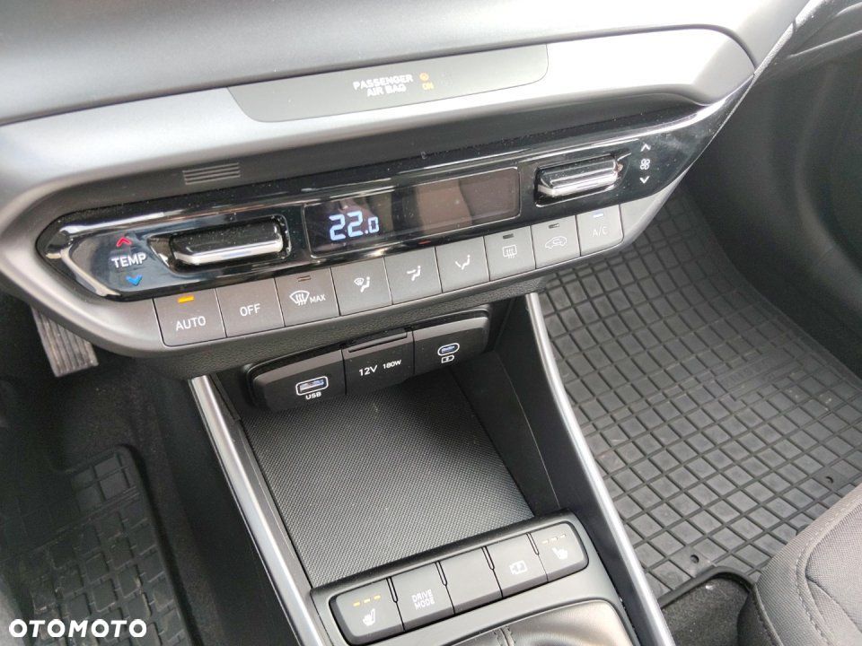 Hyundai i20 - 22