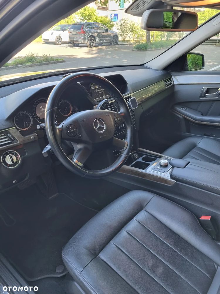 Mercedes-Benz Klasa E 350 CDI BlueEff Elegance - 13