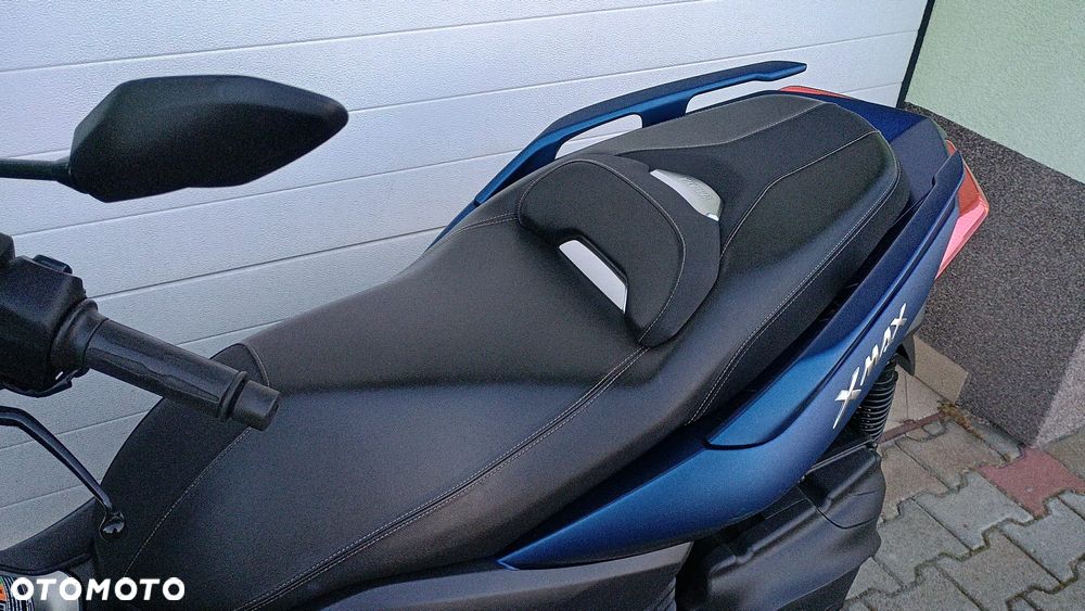 Yamaha X-max - 8