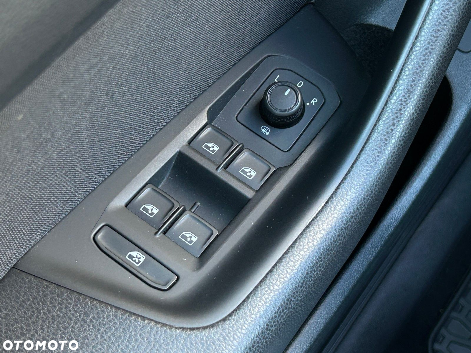 Volkswagen Passat 1.5 TSI EVO Business DSG - 19