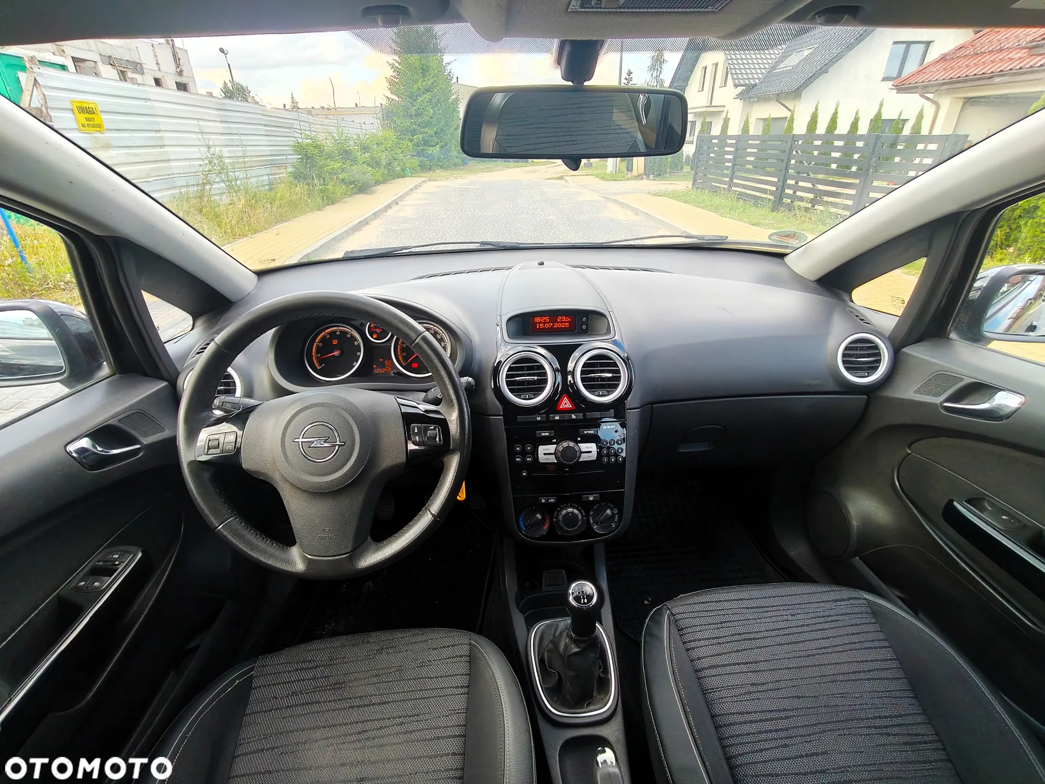Opel Corsa 1.2 16V Cosmo - 13