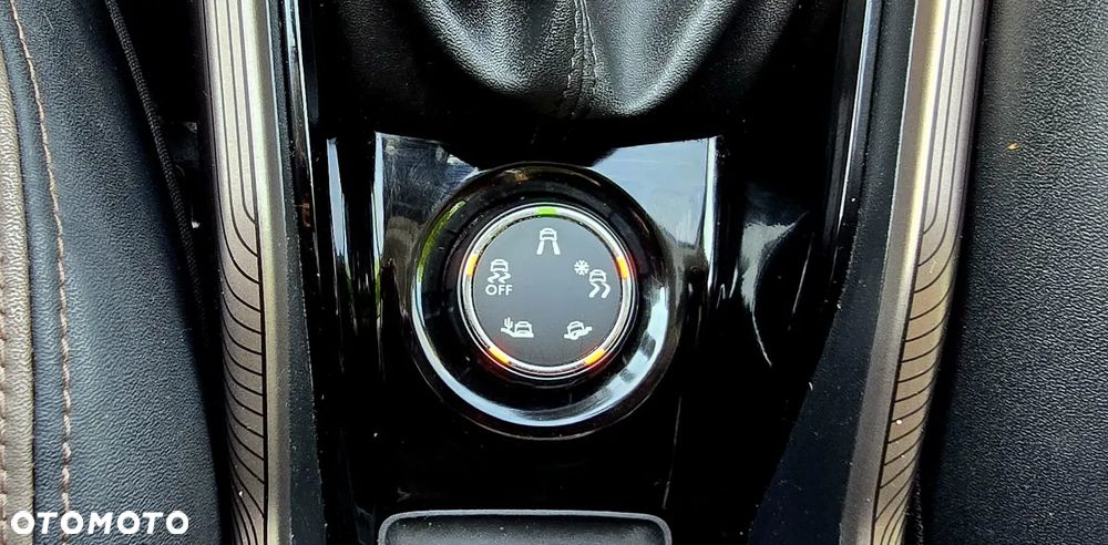 Peugeot 2008 1.6 VTi Allure - 7