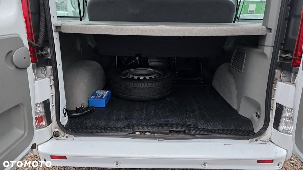 Opel Vivaro - 21