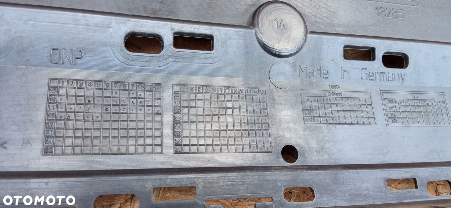 AUDI A6 C7 LIFT 14- ATRAPA KRATKA ŚRODKOWA GRILL ZDERZAKA PRZÓD 4G0853651BP - 13