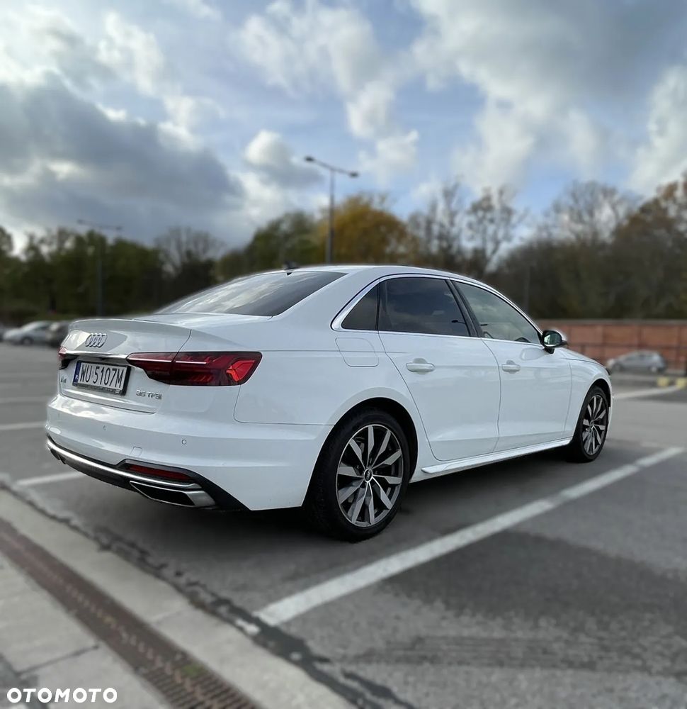 Audi A4 Limousine - 3