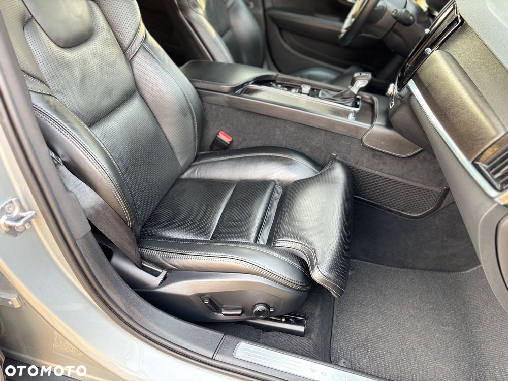 Volvo V90 Cross Country T5 AWD Pro - 6