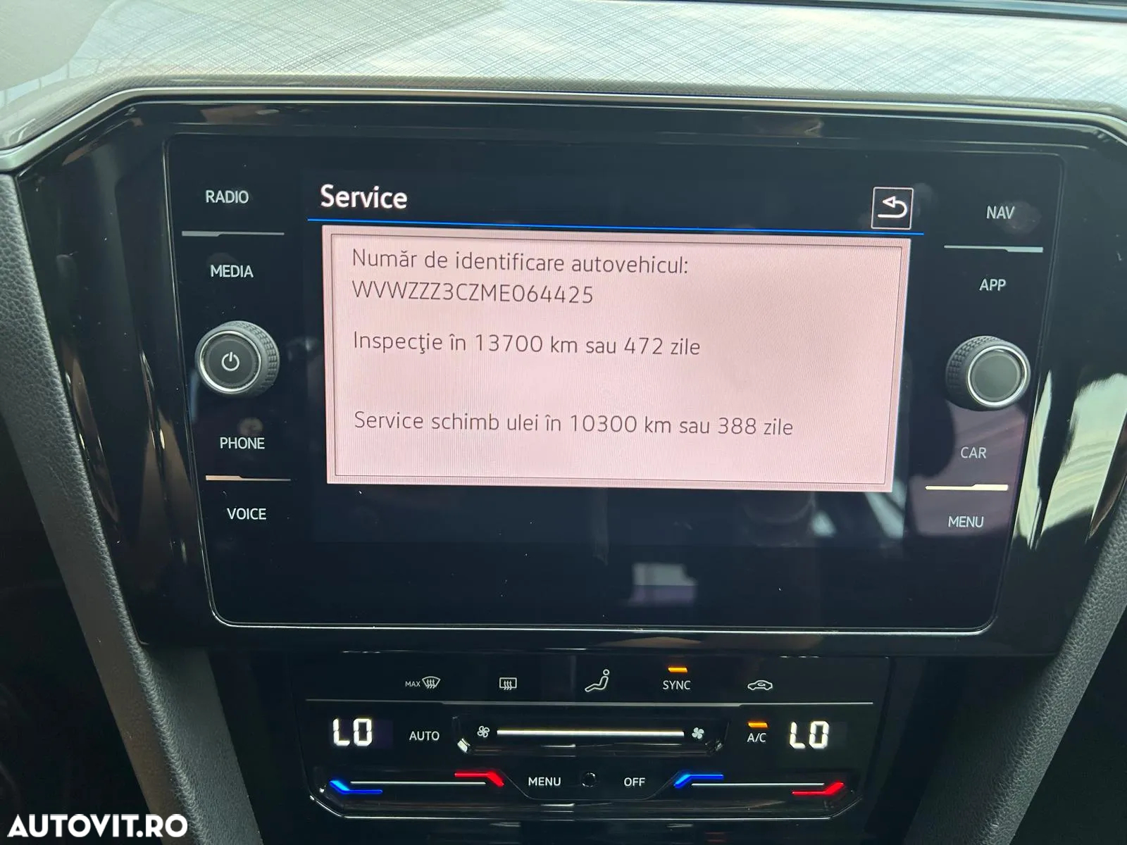 Volkswagen Passat Variant 2.0 TDI SCR DSG Business - 6