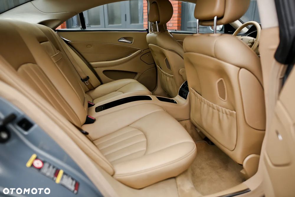 Mercedes-Benz CLS 350 7G-TRONIC - 27