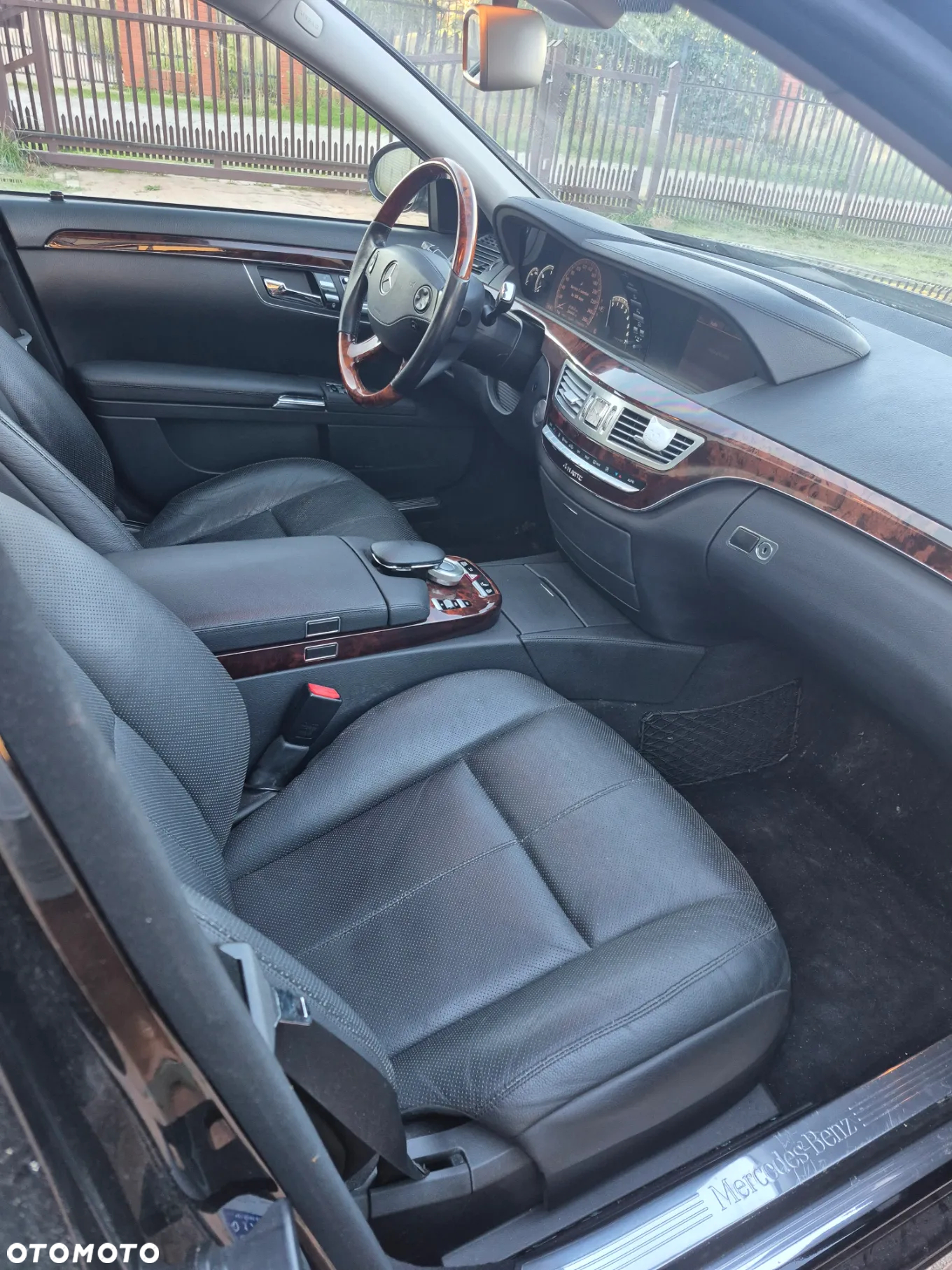 Mercedes-Benz Klasa S 500 4Matic 7G-TRONIC - 23