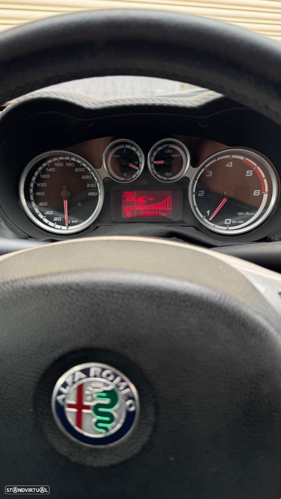 Alfa Romeo MiTo 1.6 JTD Distinctive - 9