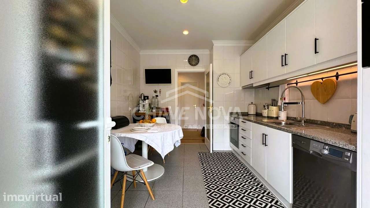 Penthouse Dúplex T2+1 com Terraço e Solário em Canidelo - Grande imagem: 2/42