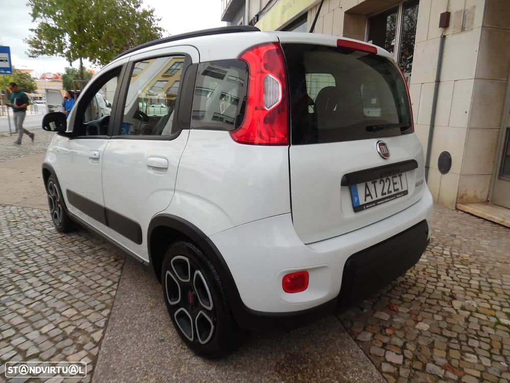 Fiat Panda 1.0 Hybrid City Life - 2