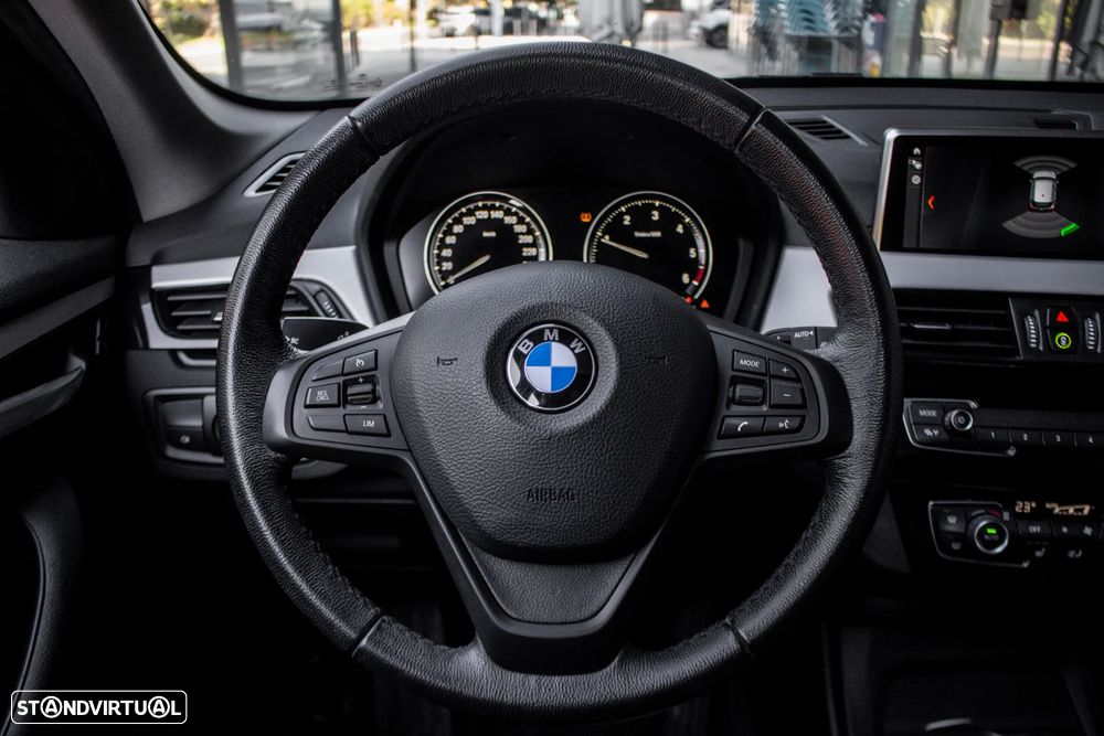 BMW X1 16 d sDrive Advantage - 13