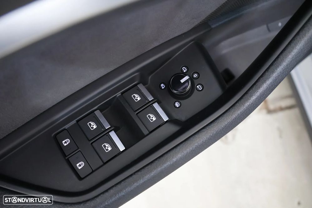 Audi e-tron 55 quattro S line - 19