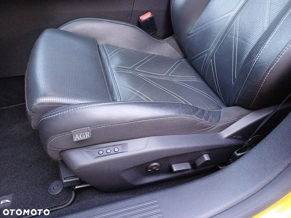 Opel Astra 1.6 T Plug-in Hybrid Ultimate - 18