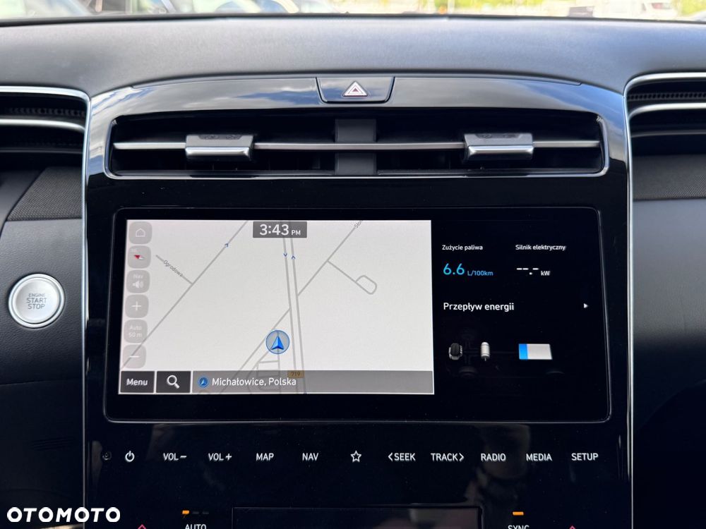 Hyundai Tucson 1.6 T-GDi HEV Executive 2WD - 13