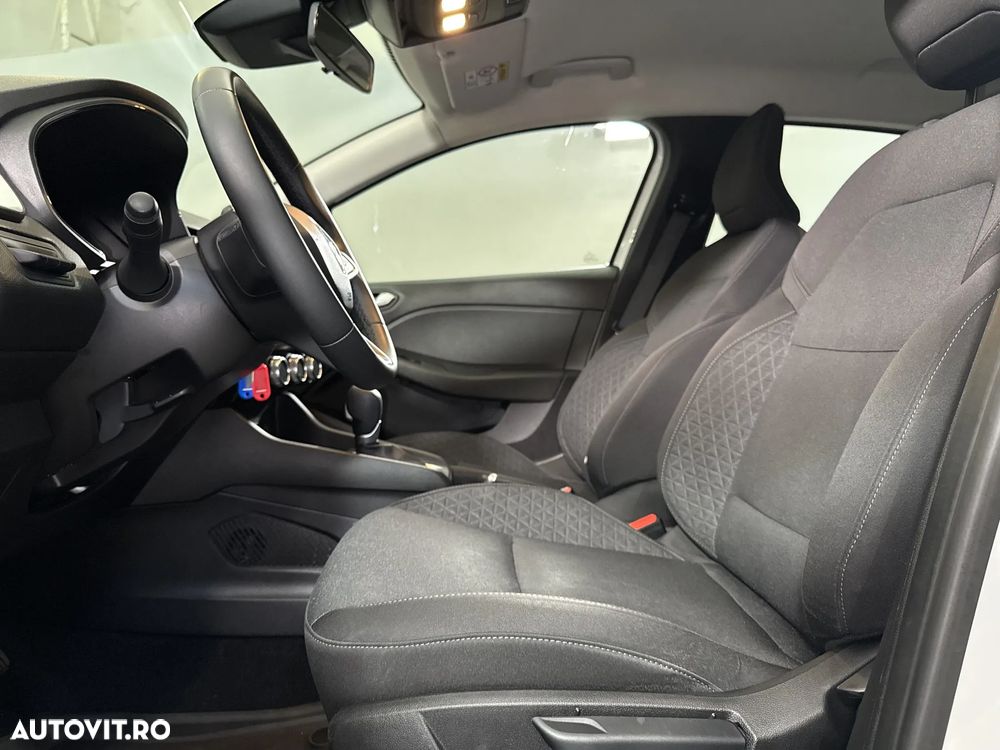 Renault Clio - 20