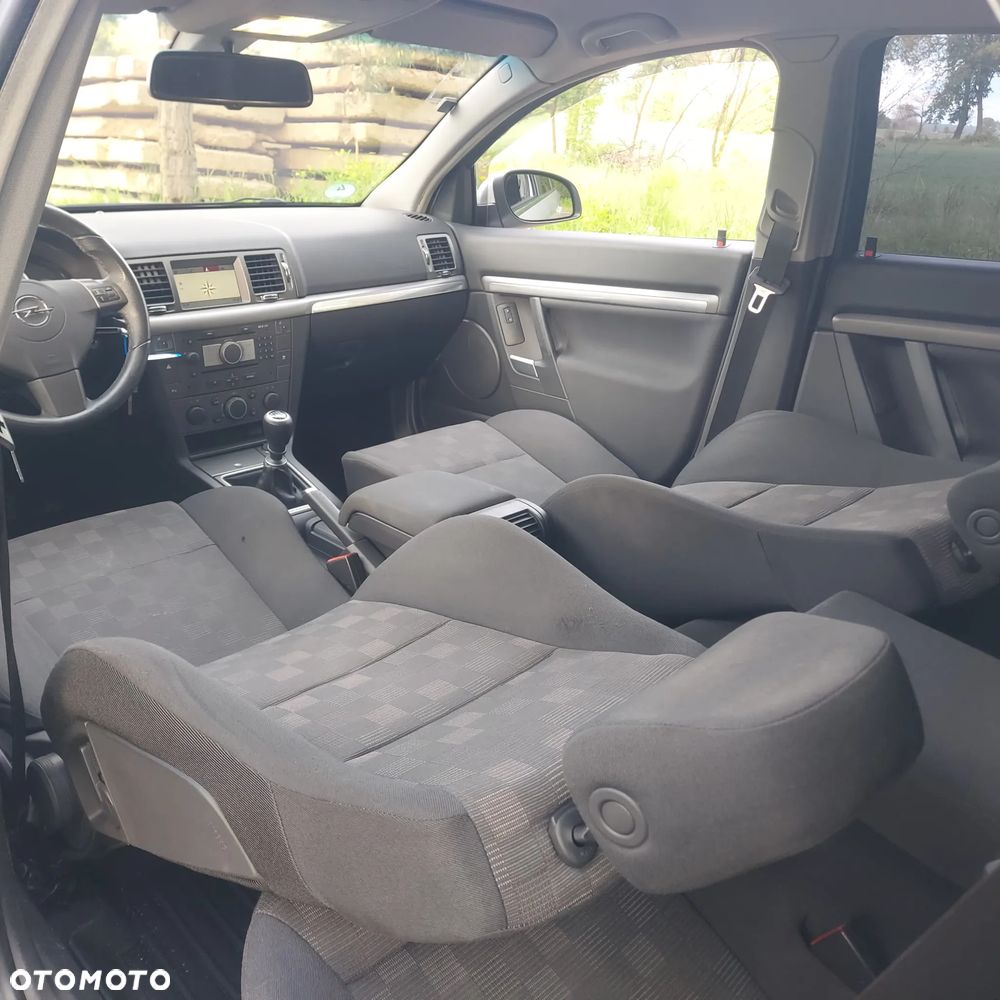 Opel Vectra 2.2 GTS - 18