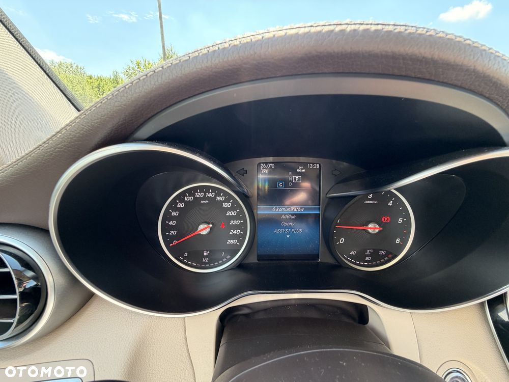 Mercedes-Benz GLC - 34