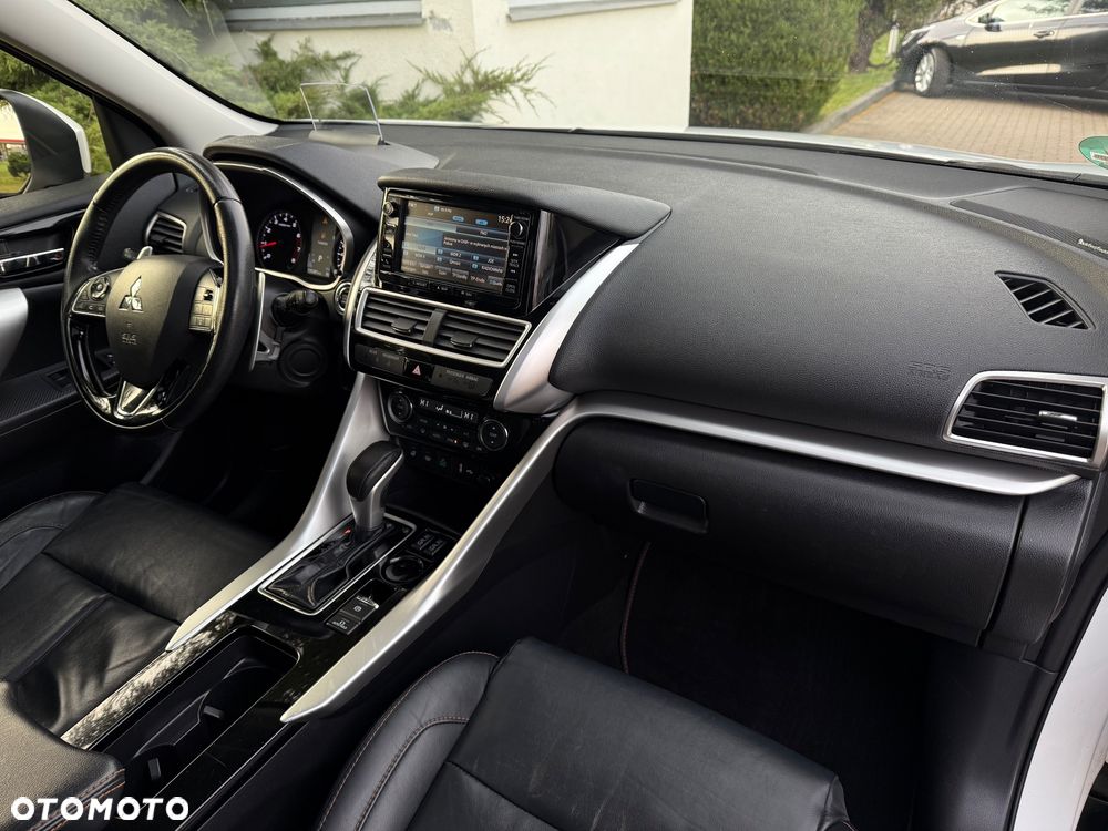 Mitsubishi Eclipse Cross 1.5 T Intense Plus CVT - 25