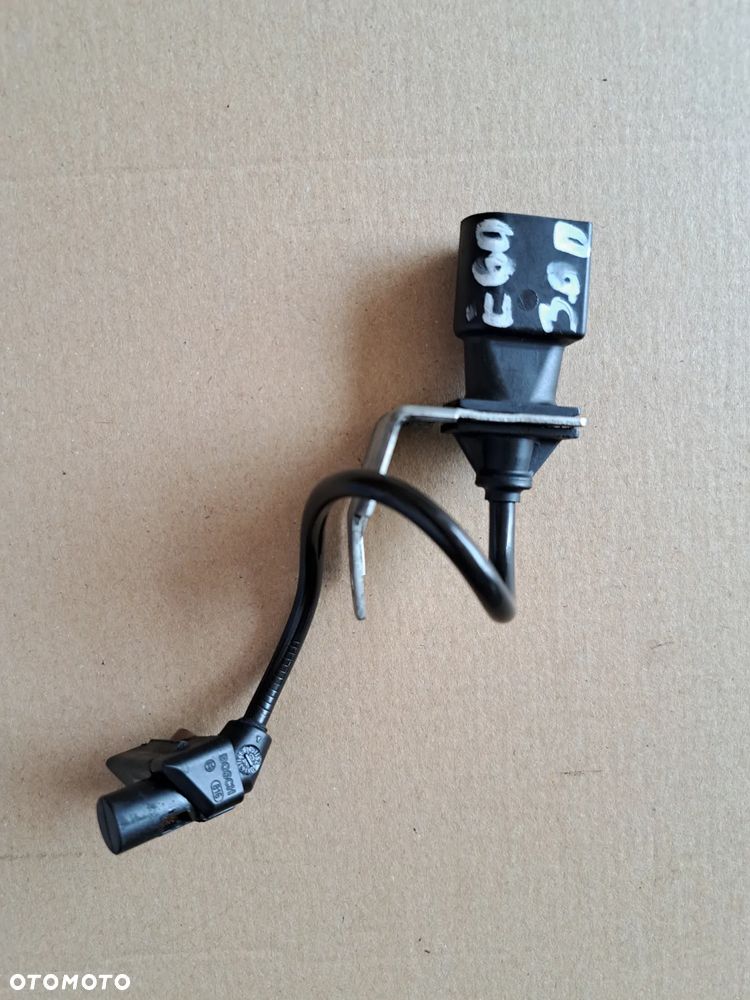 CZUJNIK POŁOŻENIA WAŁU 0281002477 BMW 3,0d M57 E60 E61 E90 E91 E46 E70 E53 - 1