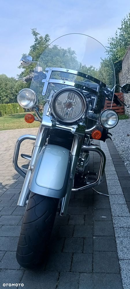 Suzuki VL 800 Volusia - 9