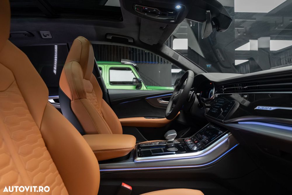 Audi RS Q8 - 35