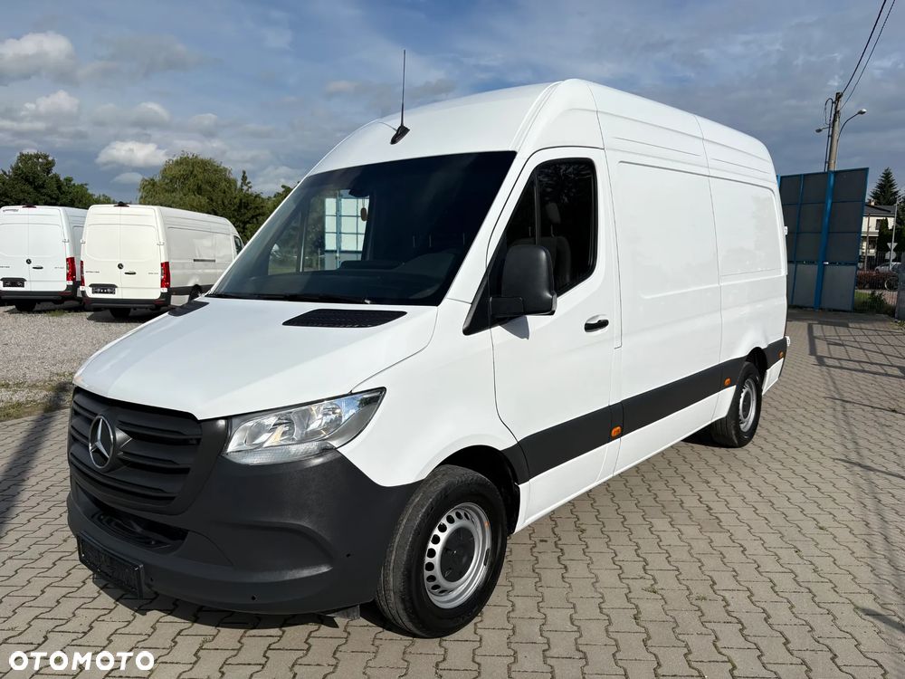 Mercedes-Benz Sprinter 315 317 - 1