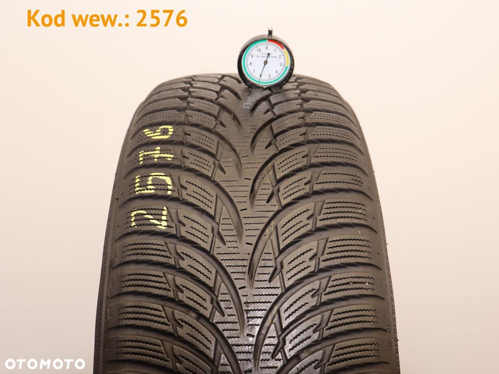 Nokian WR D3 - 215/60 R16 - 1