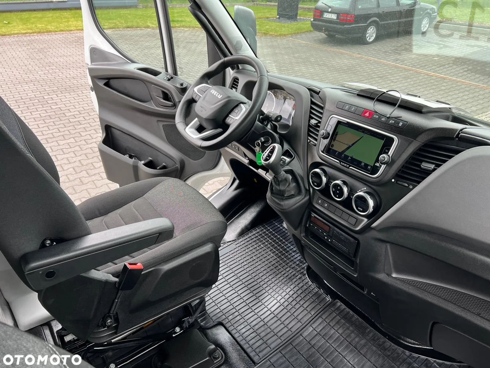 Iveco DAILY 72C18 70C18 HI-MATIC EURO 6E FIRANKA+SUWANY DACH+WINDA 1000 kg - 25
