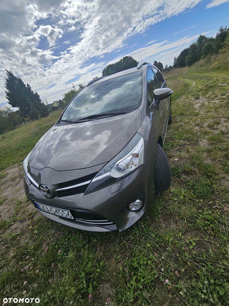 Toyota Verso 1.8 Prestige 7os EU6 - 1