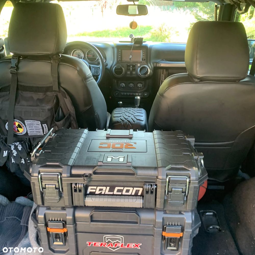 Jeep Wrangler - 7