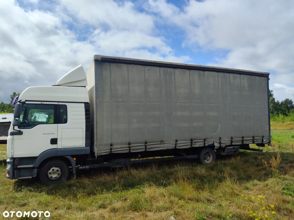 MAN TGL 12.240 - 2
