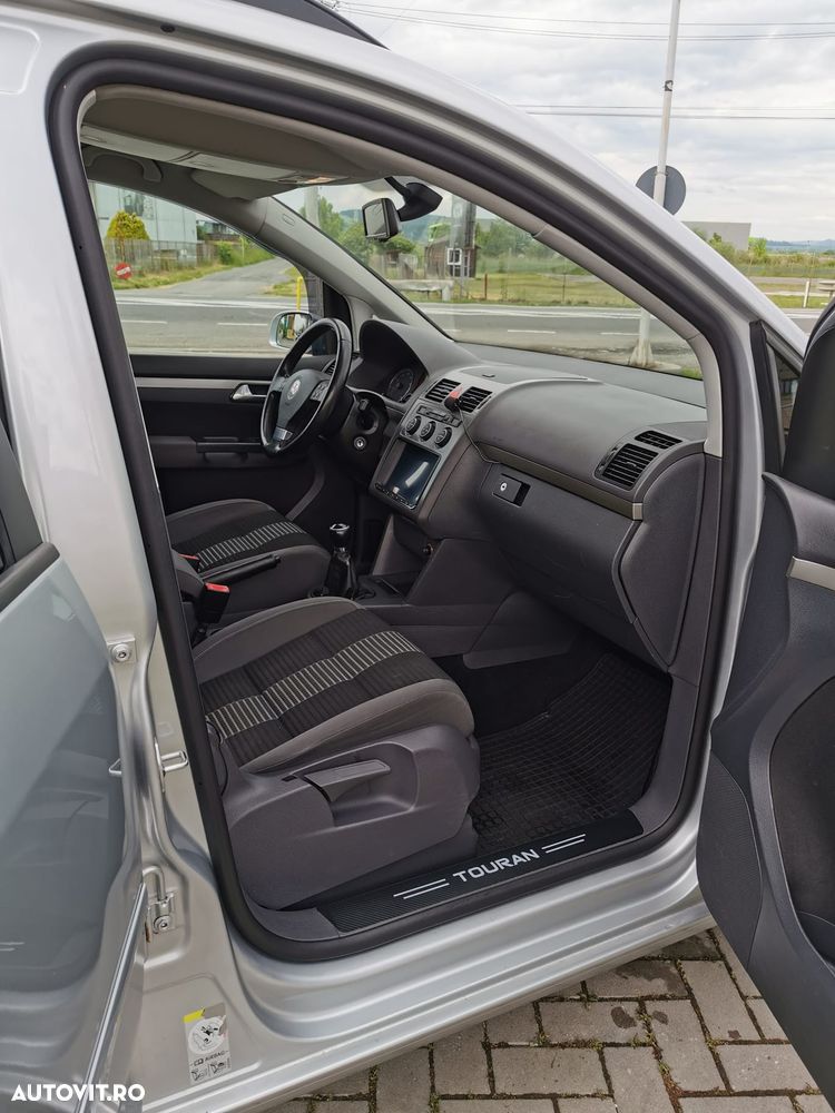 Volkswagen Touran 1.6 United - 20