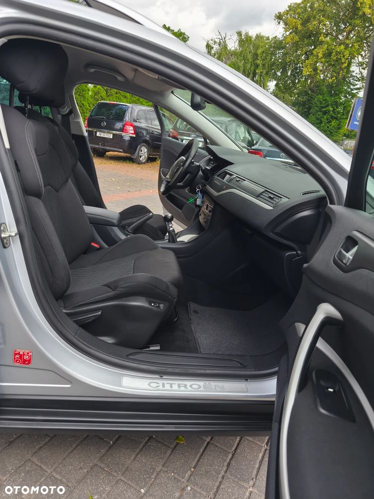 Citroën C5 2.0 HDi Confort - 19