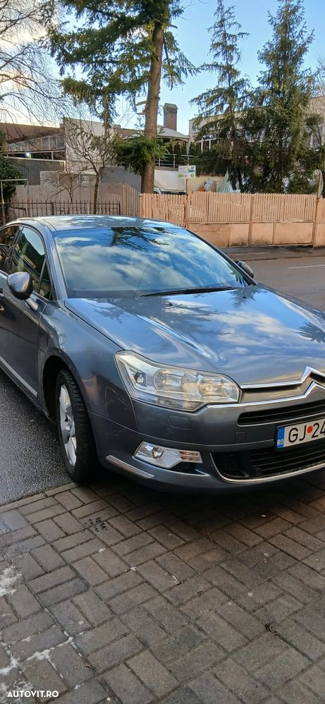 Citroën C5 HDi 140 FAP Confort - 4