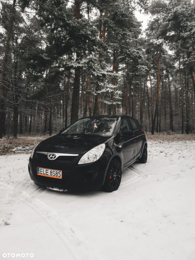 Hyundai i20 1.2 Classic + - 17