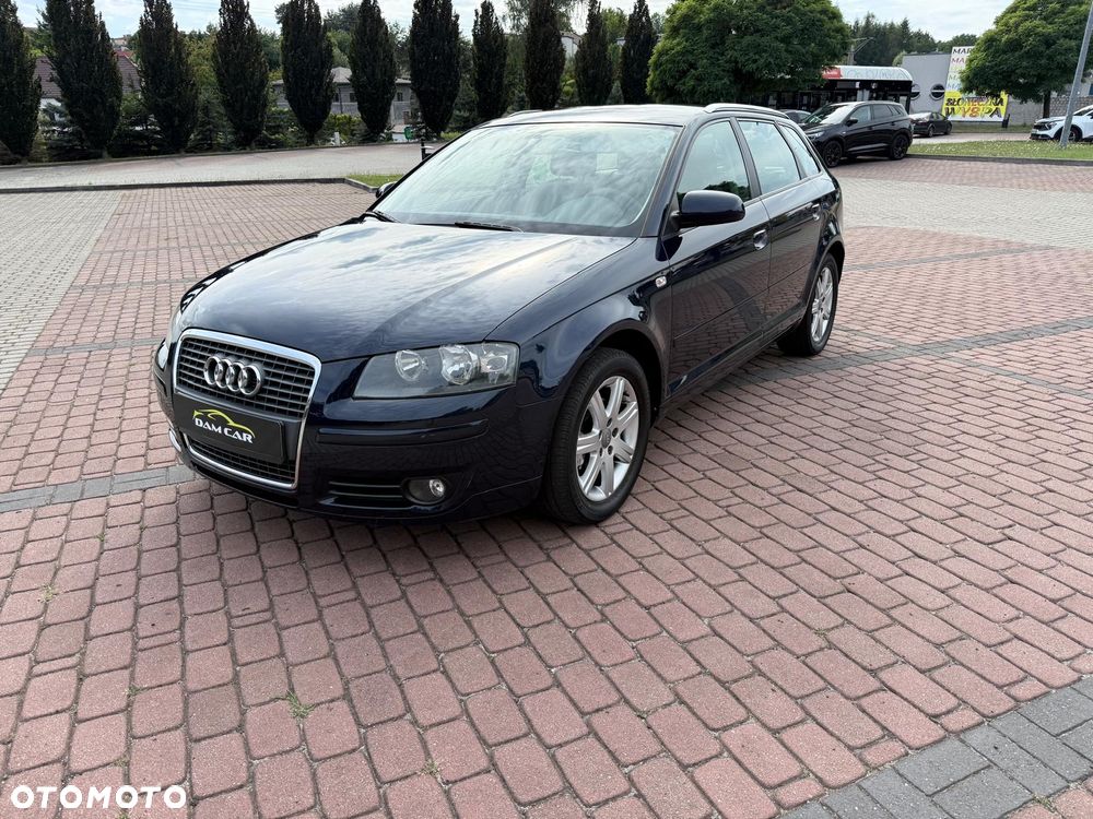 Audi A3 Sportback 1.6 FSI Ambiente - 5