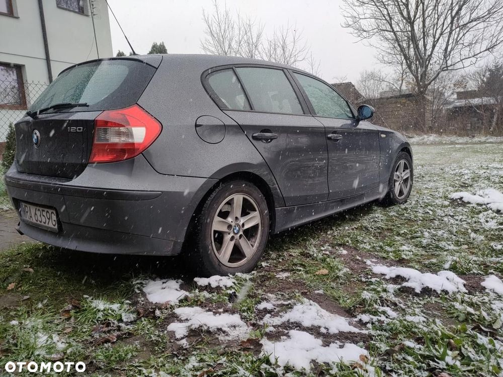 BMW Seria 1 - 12