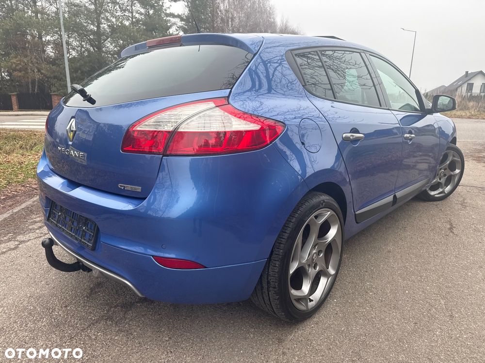 Renault Megane TCe 180 GT - 6