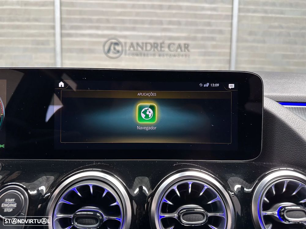 Mercedes-Benz GLA 250 e 8G-DCT Progressive - 24