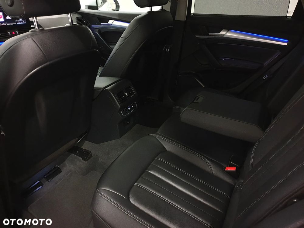 Audi Q5 40 TDI quattro S tronic S line - 28