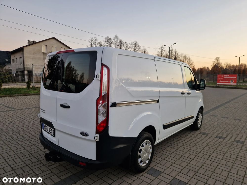 Ford Transit Custom - 12